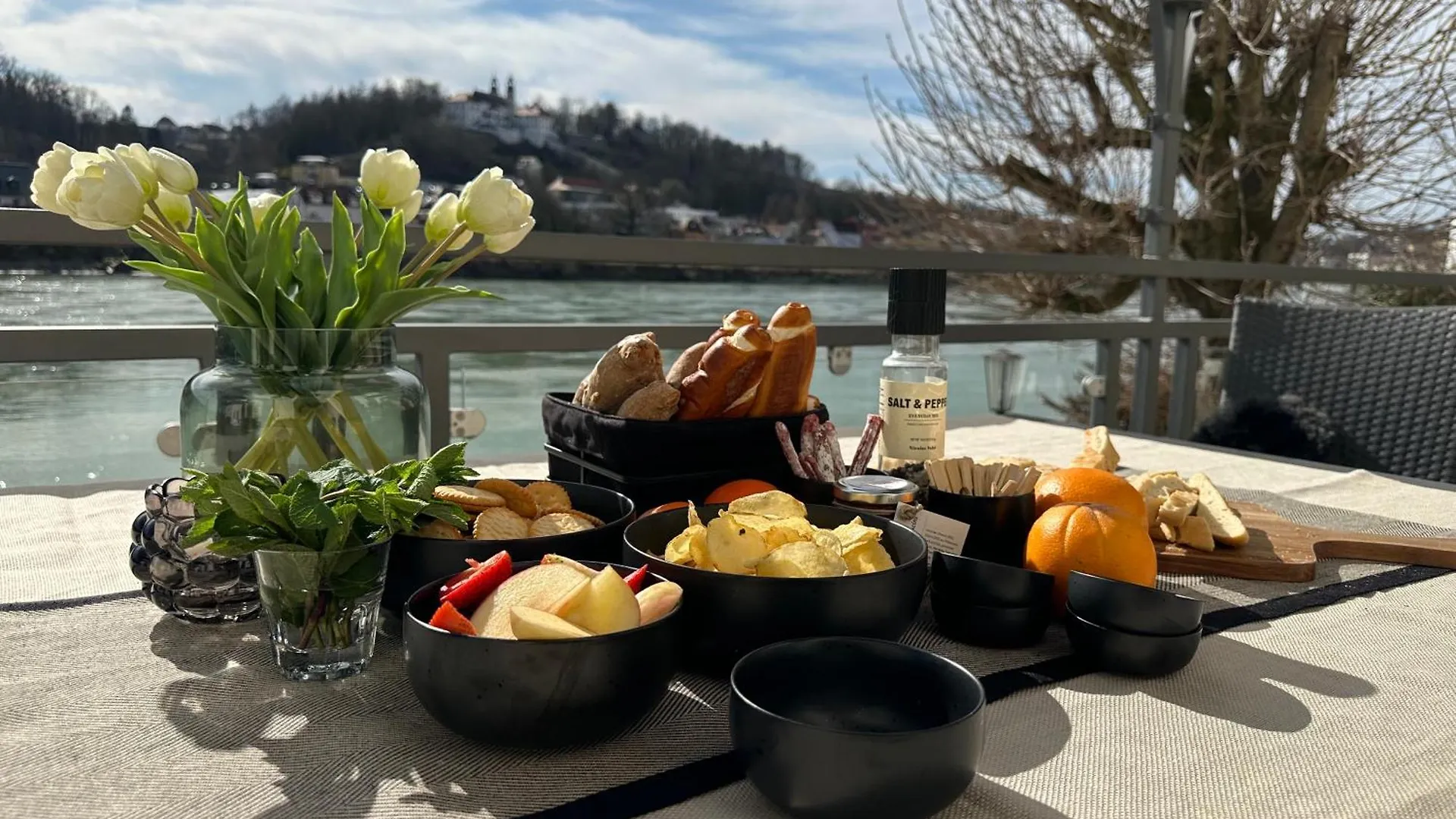 Schloss Ort Passavia Hotel